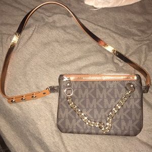 Michael kors fanny pack